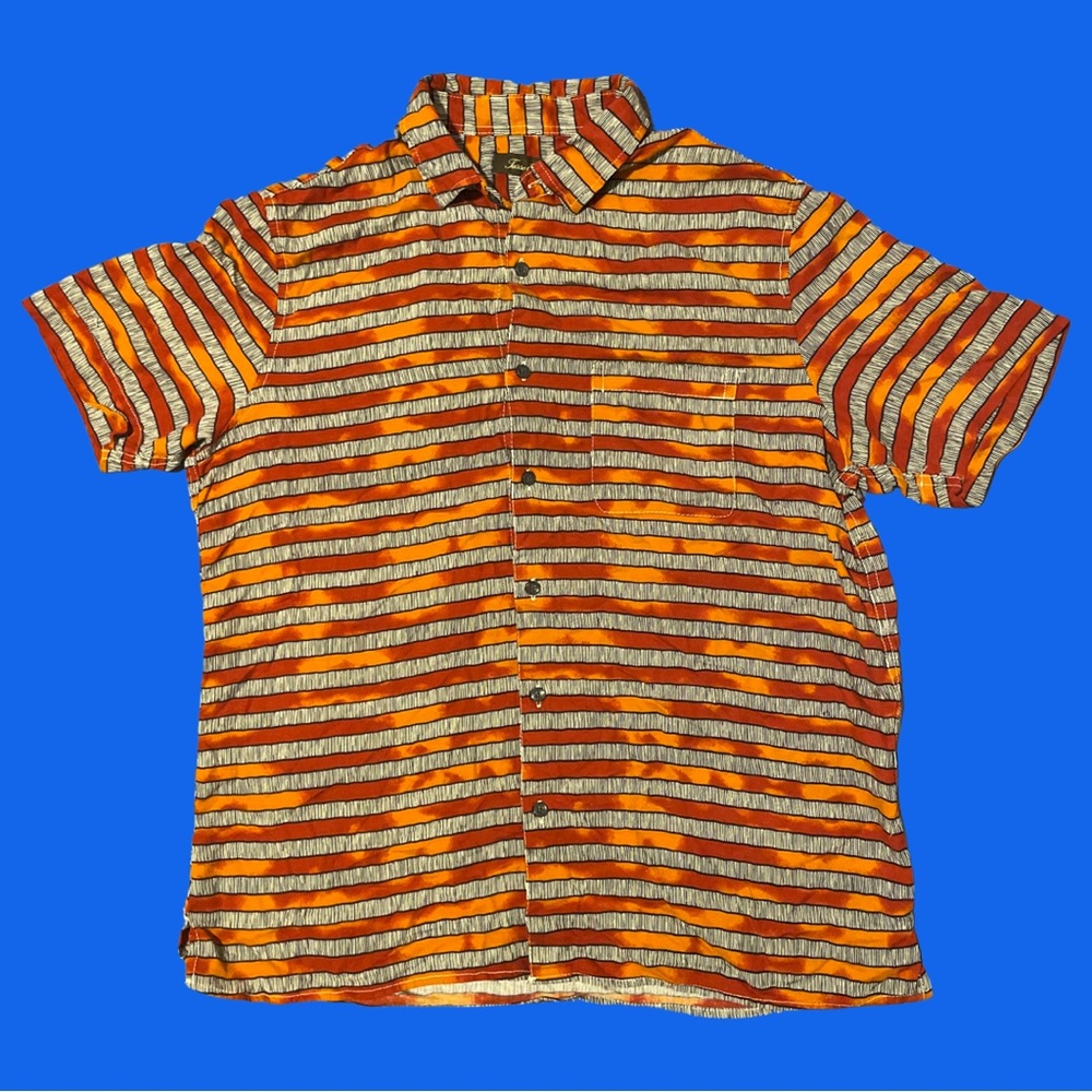 Dope, unique, patterned Tasso Elba button down.